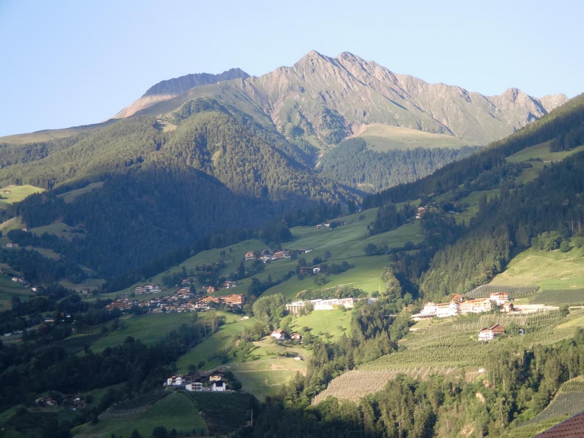 Appartments Innerhofer Rifiano Bagian luar foto