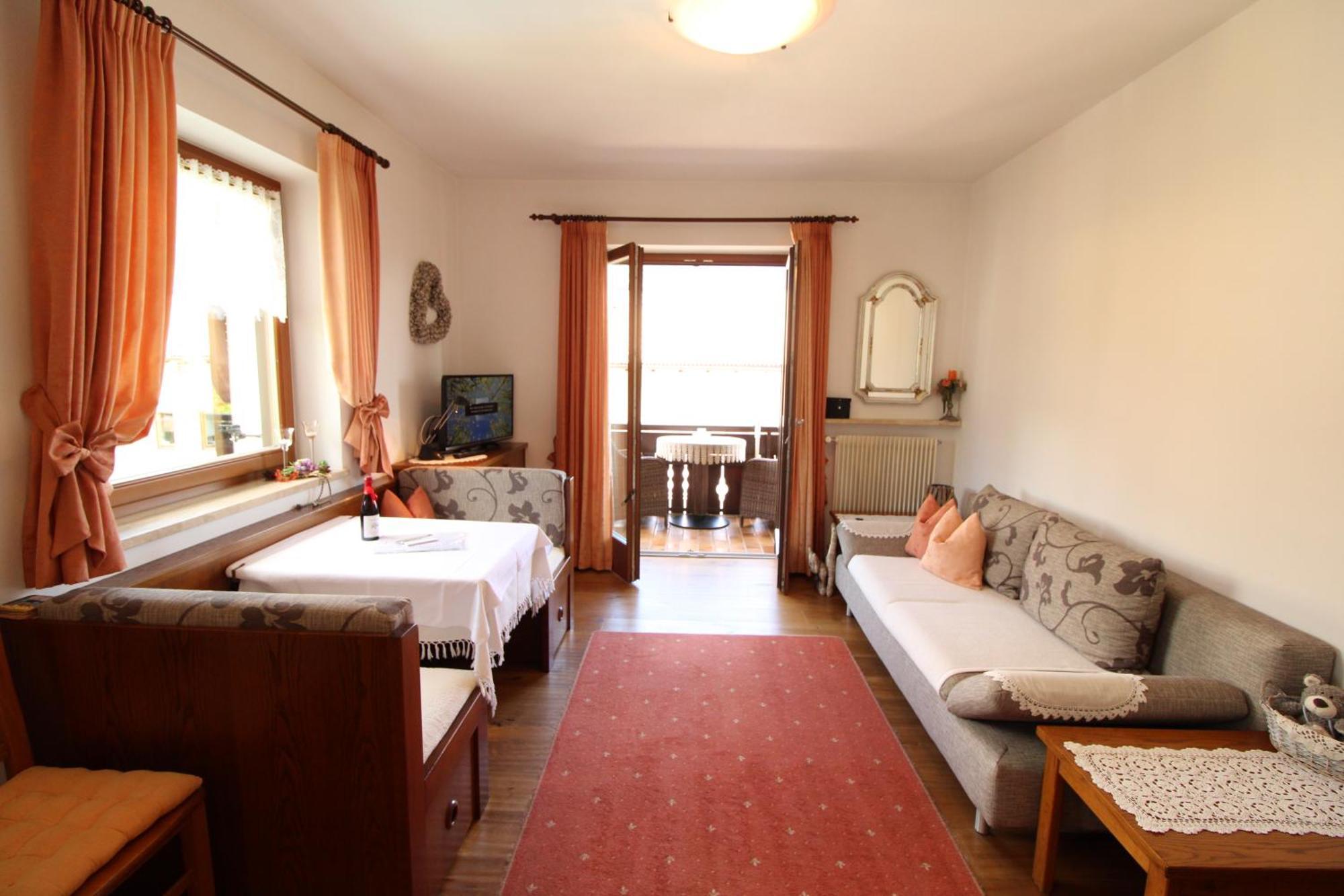 Appartments Innerhofer Rifiano Bagian luar foto